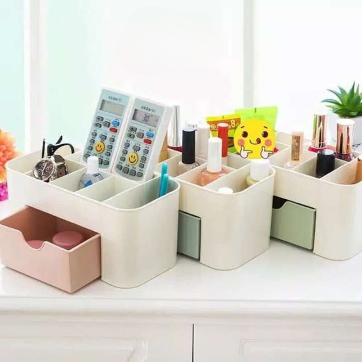 Makeup Storage Box with Stand